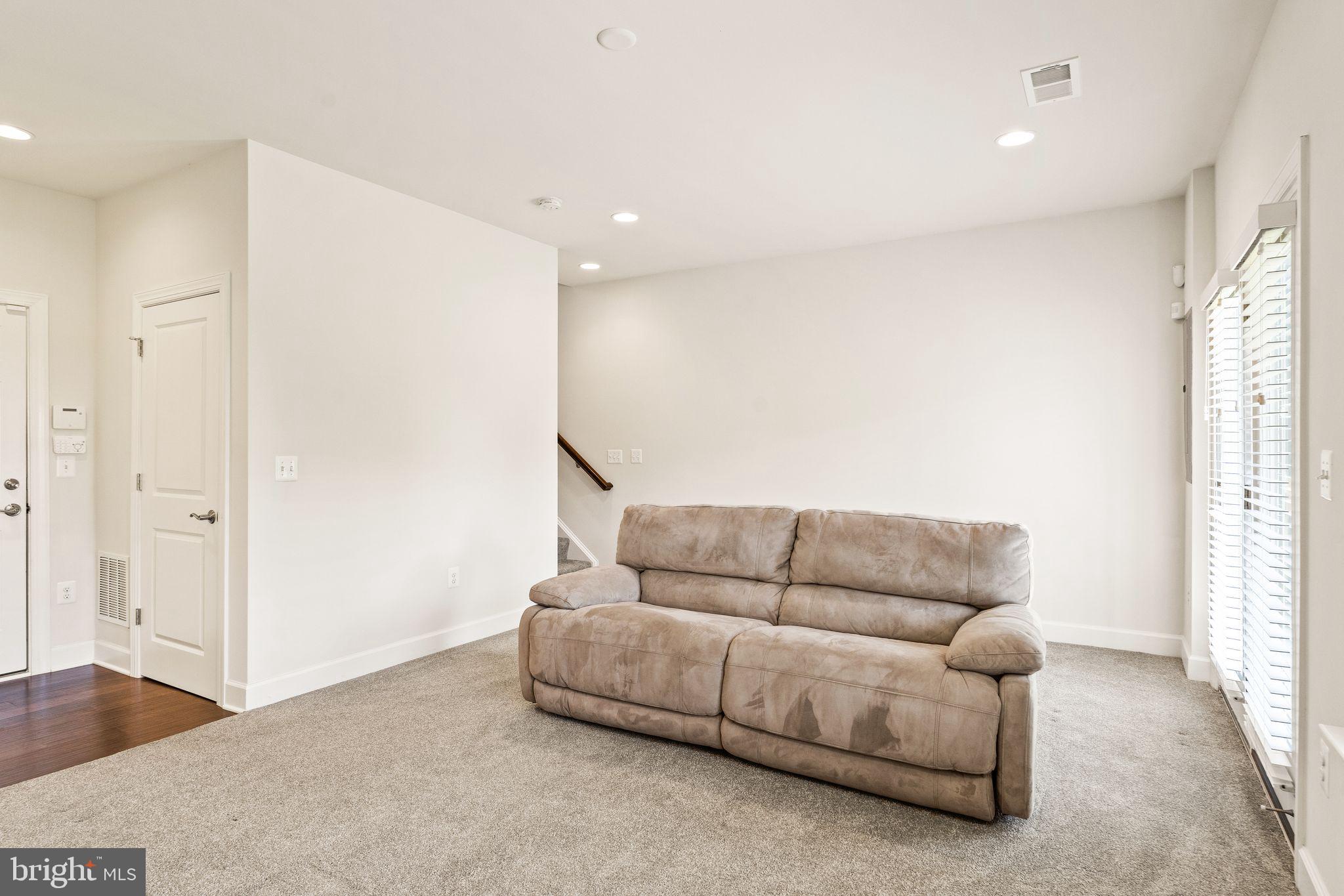 3715 Ambrose Hills Road Falls Church, VA 22041 - Photo 47 of 54