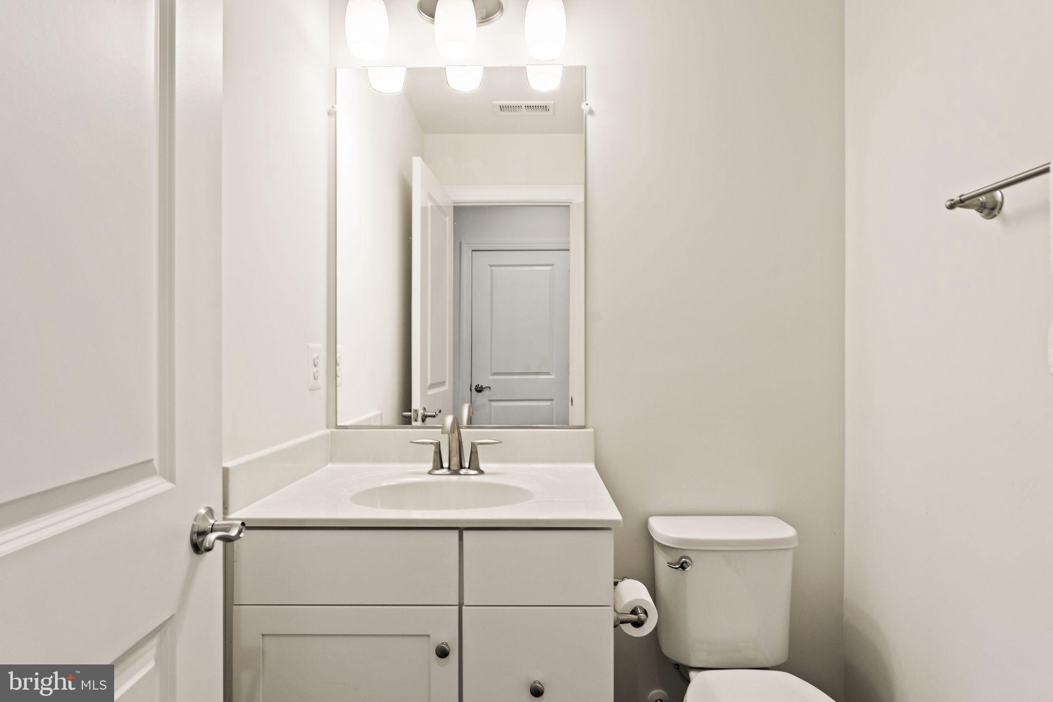 3715 Ambrose Hills Road Falls Church, VA 22041 - Photo 49 of 54