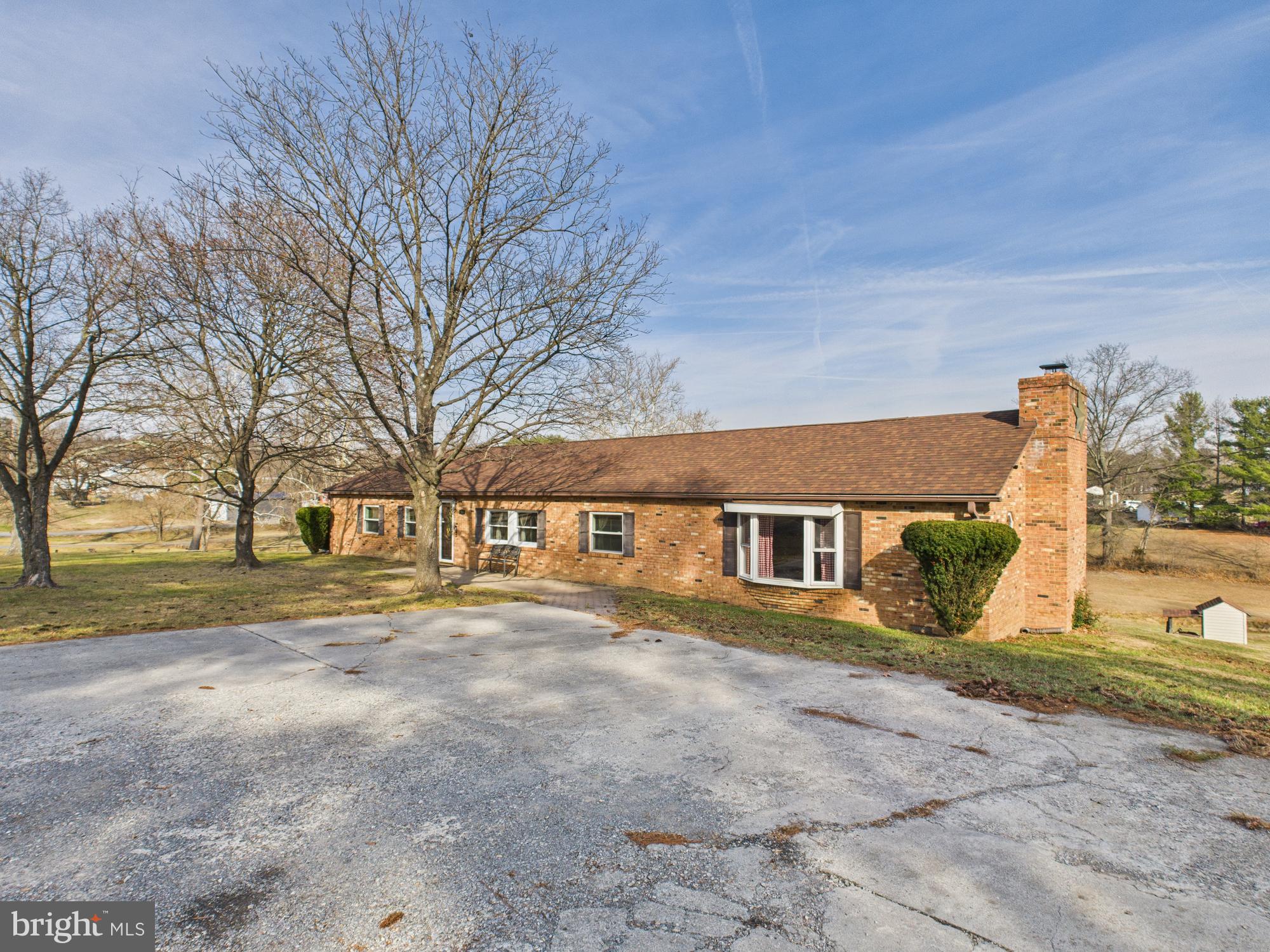 364 Bethel Grange Road Winchester, VA 22603 - Photo 4 of 52 front view of a house with a yard