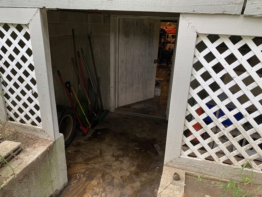 10 Glendale Road Hampden, MA 01036 - Photo 13 of 17