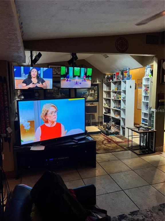 4340 Lagg Avenue Fort Myers, FL 33901 - Photo 12 of 22 a view of store room with furniture
