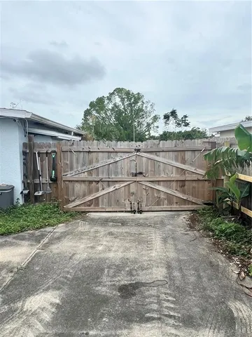 $275,000 | 4340 Lagg Avenue, Fort Myers, FL 33901