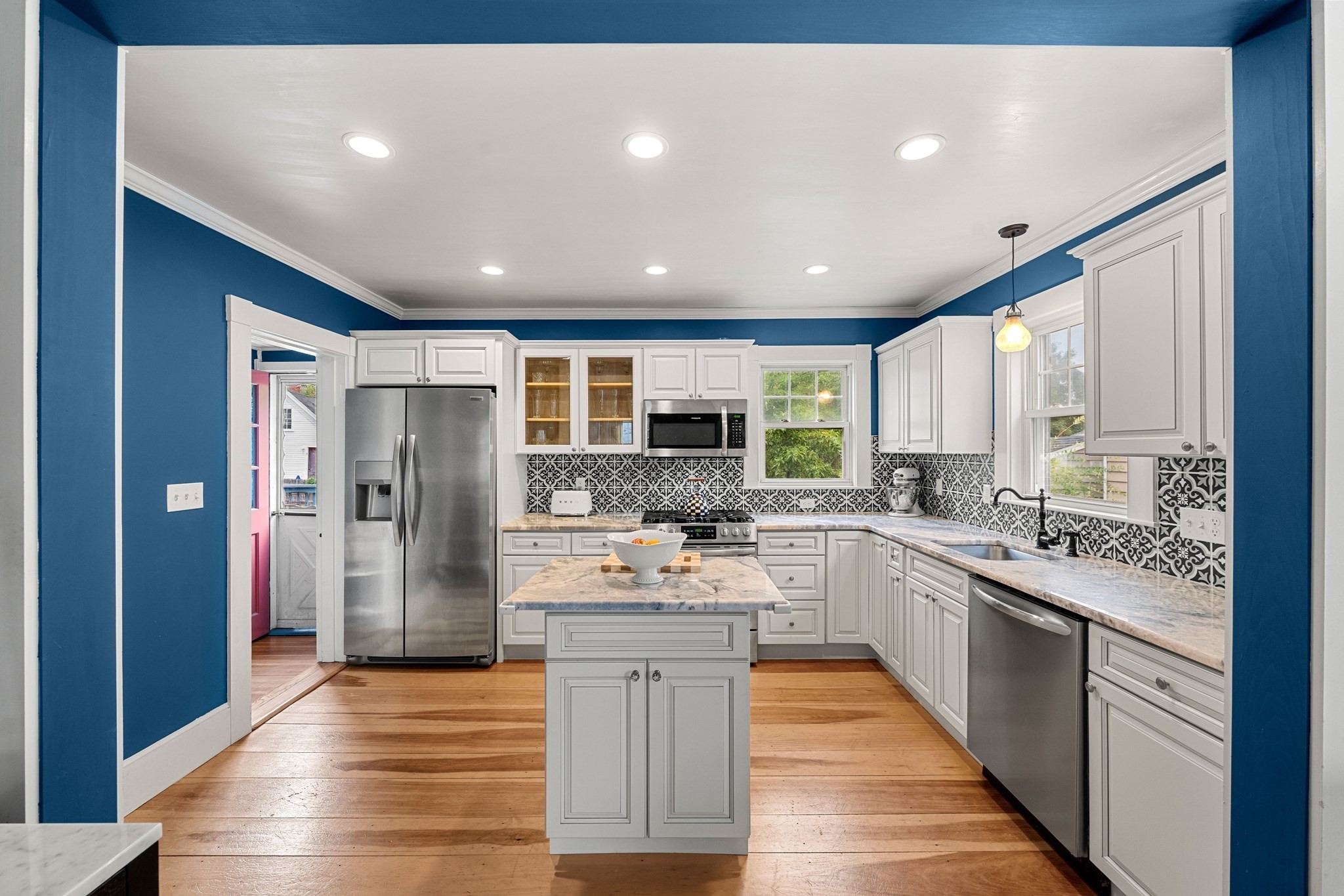 48 Puritan Road, Unit A Swampscott, MA 01907 - Photo 7 of 20 Gallery Image 7