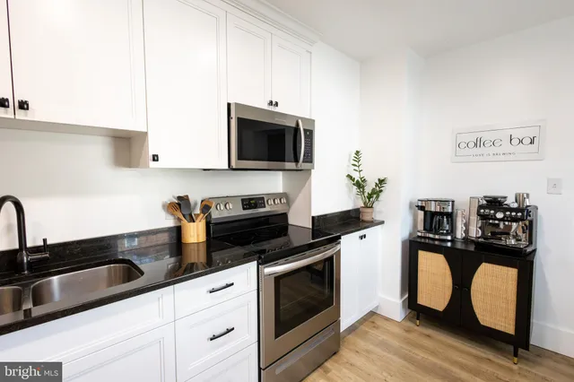 $195,000 | 28 North 8th Avenue, Coatesville, PA 19320