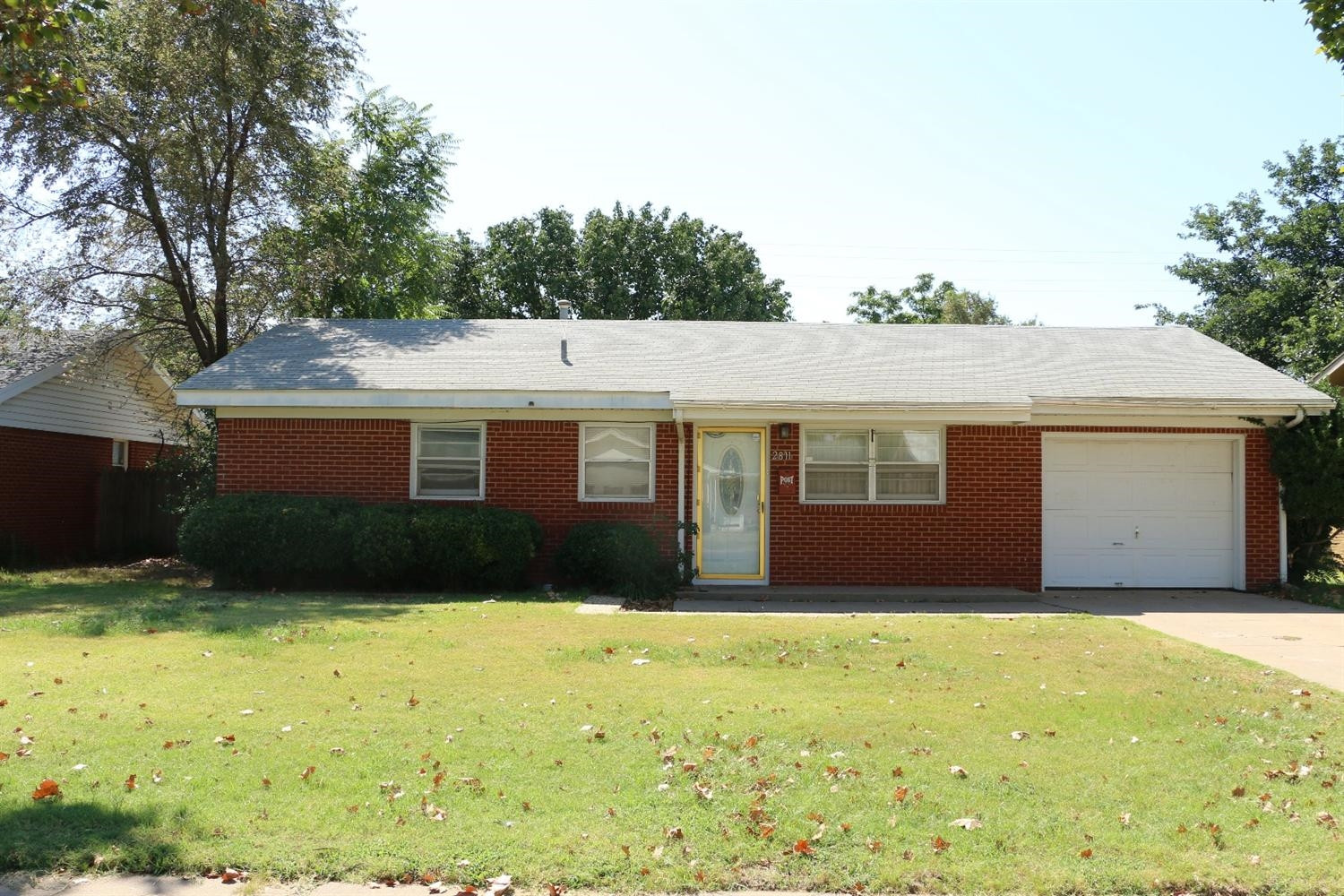 2811 60th Street Lubbock, TX 79413 - Photo 1 of 10 Photo 1
