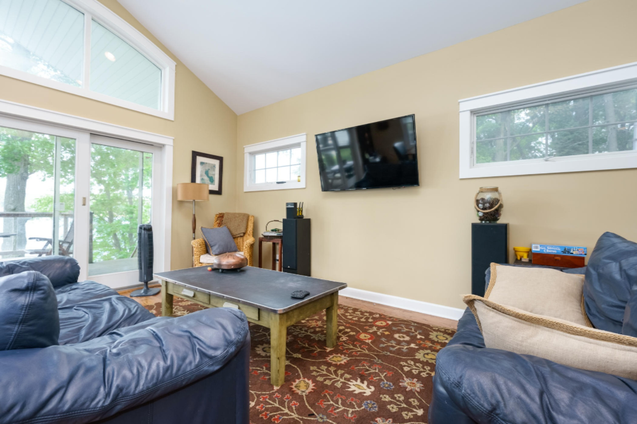 58360 Loop Road Three Rivers, MI 49093 - Photo 15 of 61 Living Room
