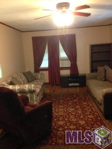 101 Nelson Street Raceland, LA 70394 - Photo 8 of 11 Living room