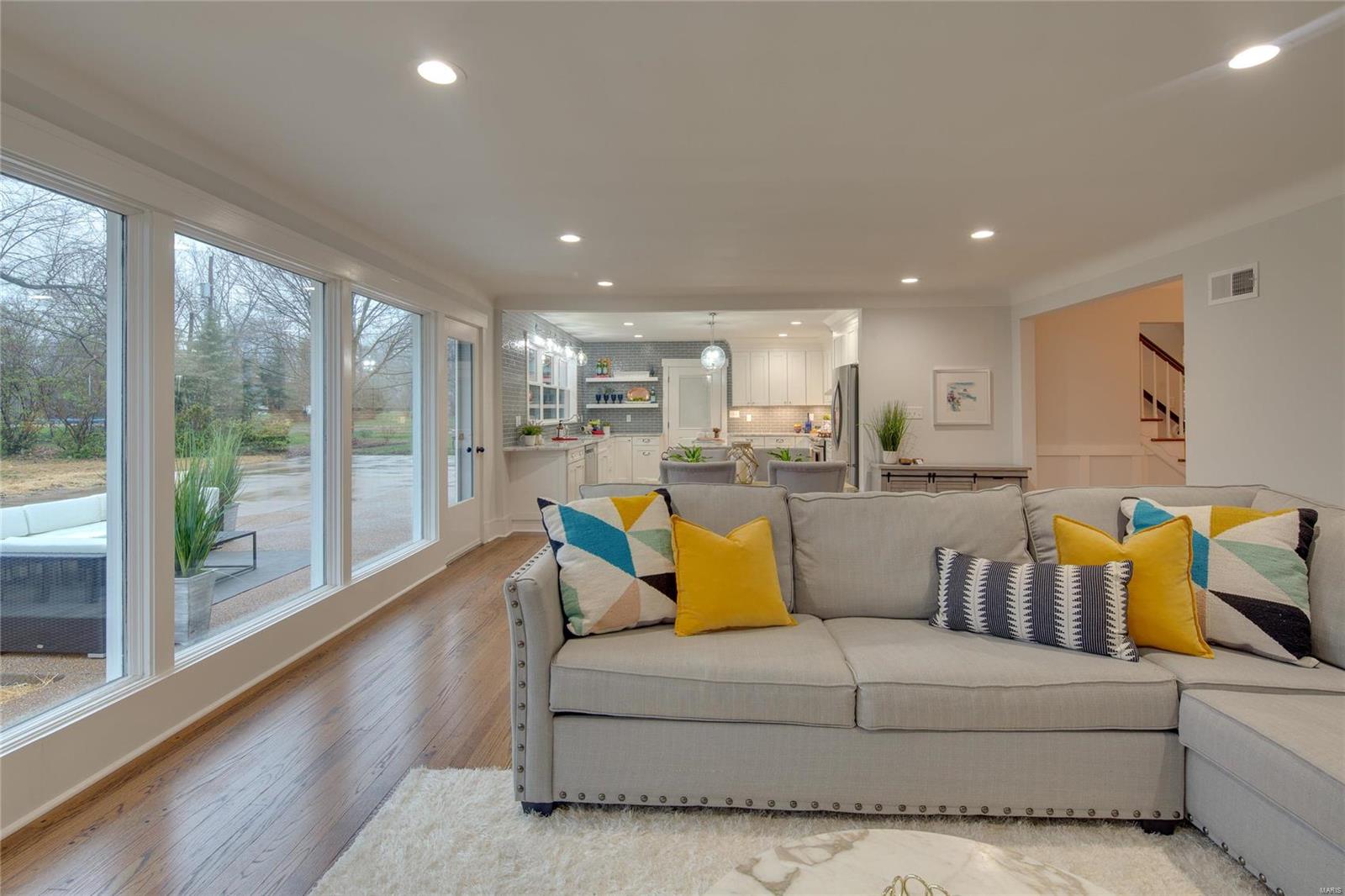 6005 Highfield Road St. Louis, MO 63109 - Photo 13 of 58 Gallery Image 13