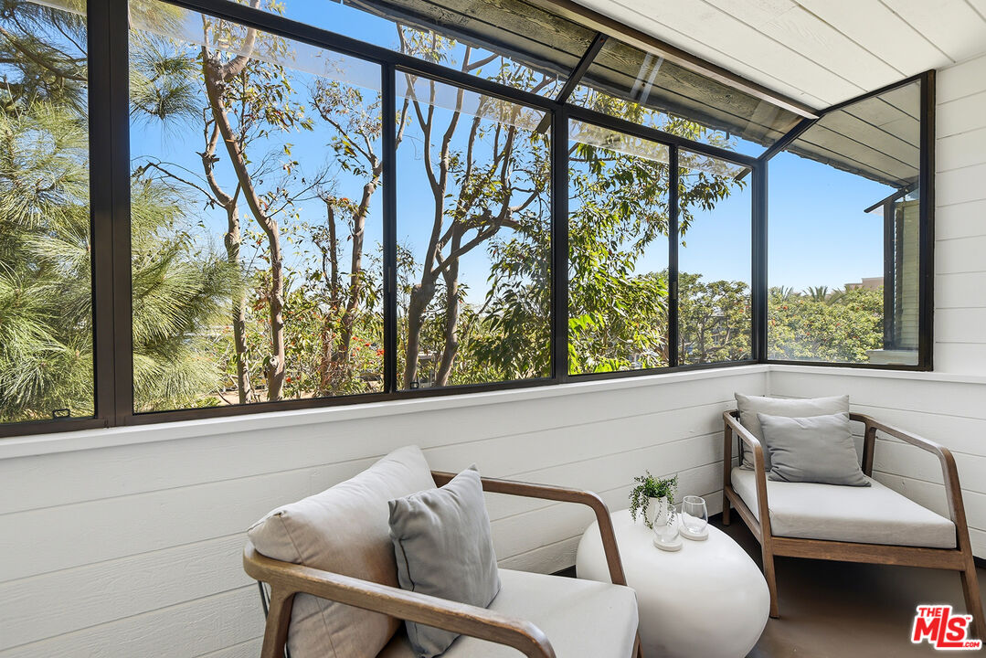 4600 Vía Dolce, Unit 305 Marina del Rey, CA 90292 - Photo 17 of 45