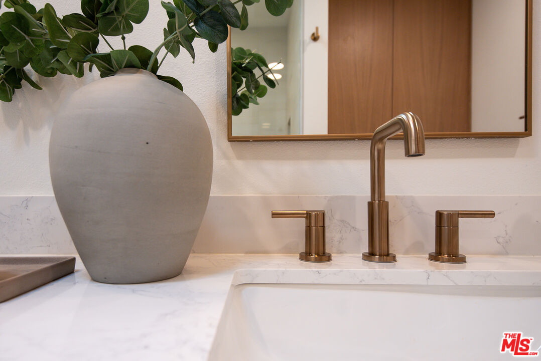 4600 Vía Dolce, Unit 305 Marina del Rey, CA 90292 - Photo 28 of 45