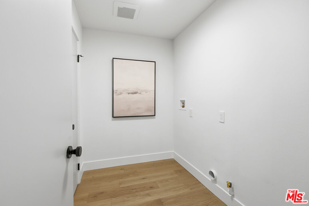 4600 Vía Dolce, Unit 305 Marina del Rey, CA 90292 - Photo 35 of 45