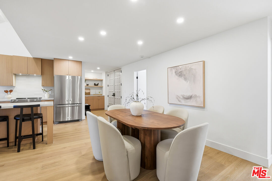 4600 Vía Dolce, Unit 305 Marina del Rey, CA 90292 - Photo 5 of 45