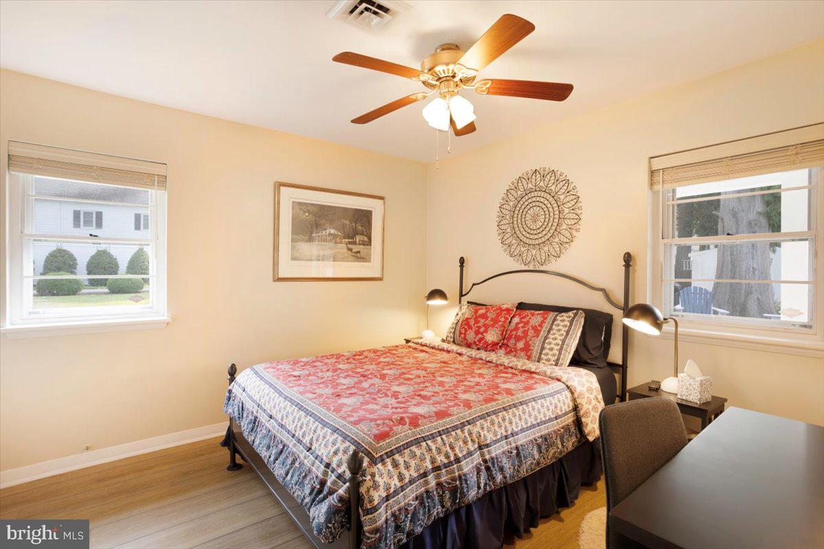 25 Algonquin Road Cambridge, MD 21613 - Photo 18 of 57 3rd bedroom