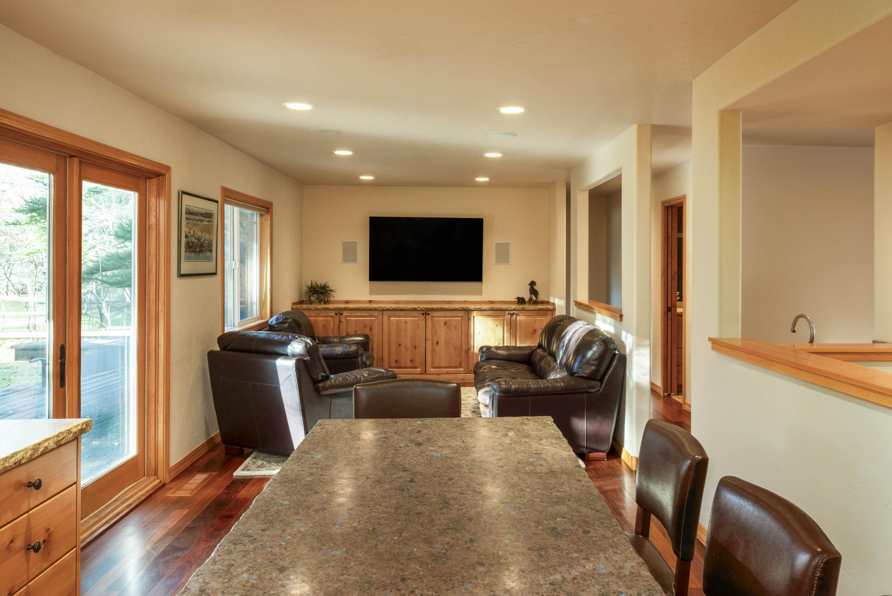 609 4th Avenue South Hailey, ID 83333 - Photo 8 of 28 Kitchen to Den