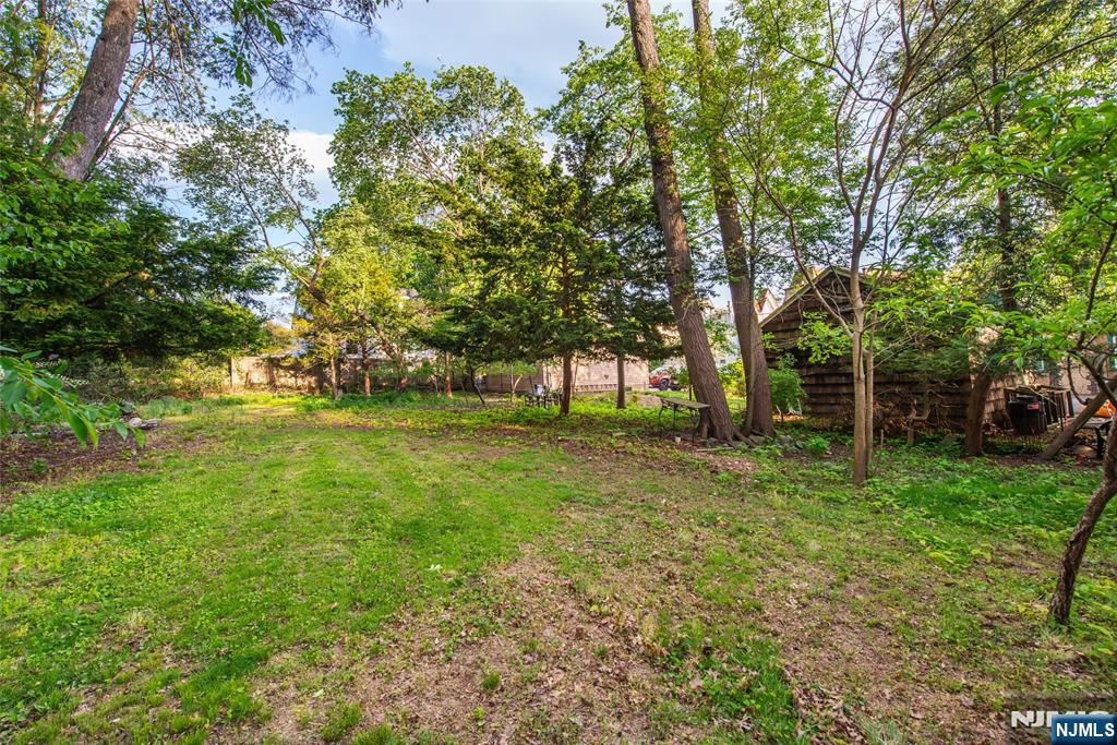 25 South Monroe Street Ridgewood, NJ 07450 - Photo 28 of 29 a view of green field