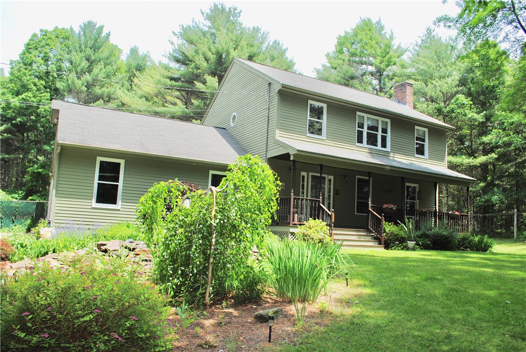 141 Jackson Schoolhouse Road Glocester, RI 02814 - Photo 1 of 24 Gallery Image 1