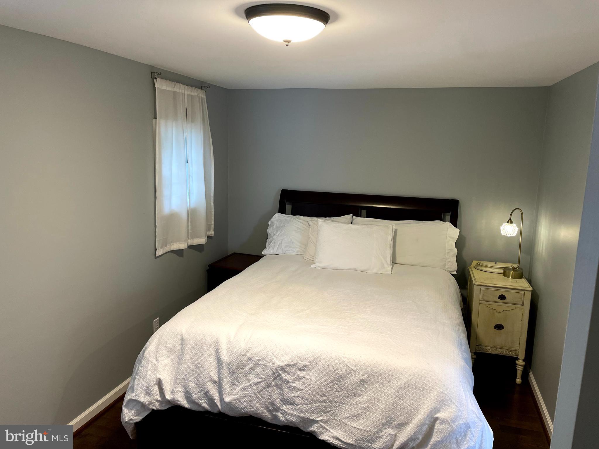 1669 Twickenham Road Pasadena, MD 21122 - Photo 8 of 15 Bedroom