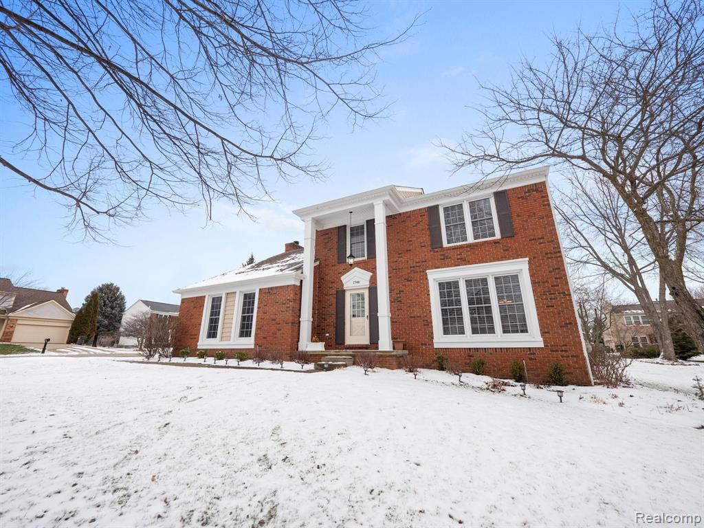 1748 Grandview Drive Rochester Hills, MI 48306 - Photo 2 of 48