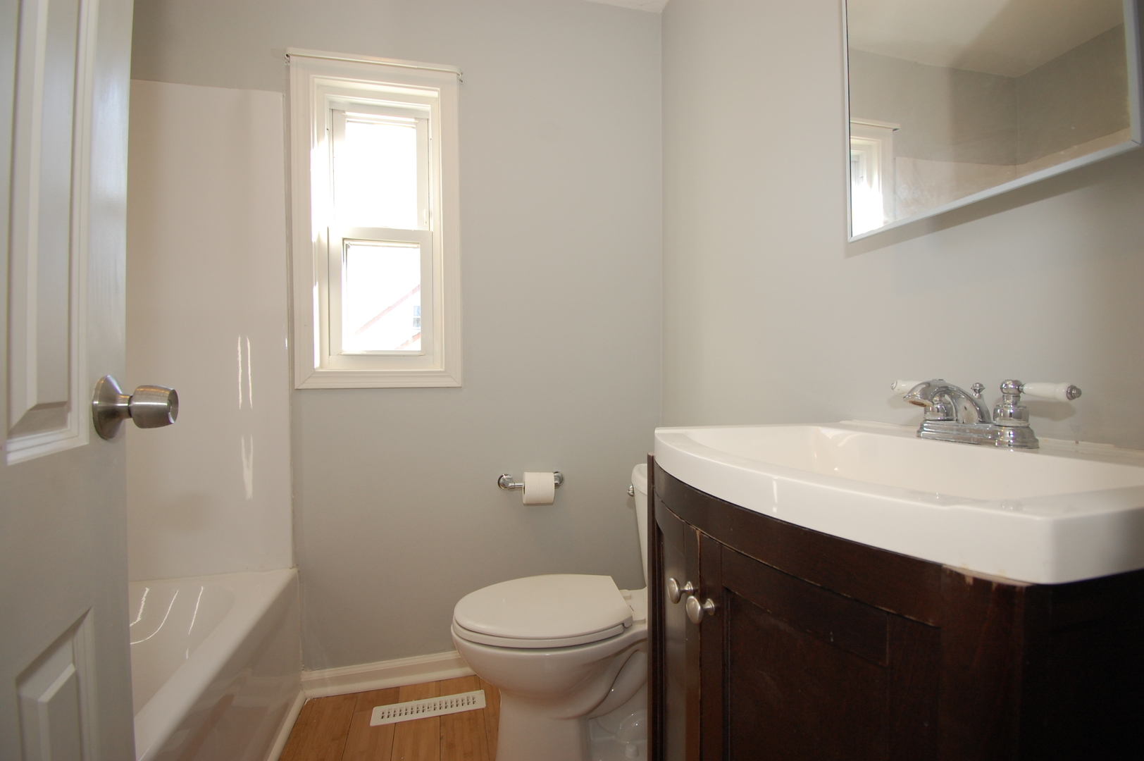 2205 Alton Road McHenry, IL 60050 - Photo 8 of 10