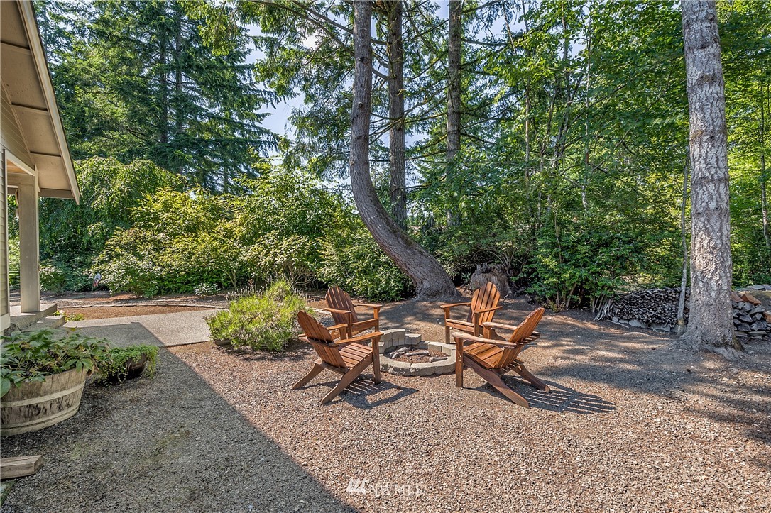 1320 East Old Ranch Road Allyn, WA 98524 - Photo 7 of 34 Gallery Image 7