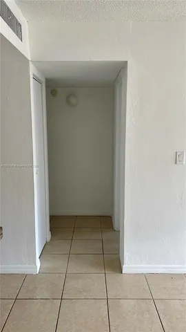 $1,795 | 9143 Southwest 77th Avenue, Unit B505, Miami, FL 33156