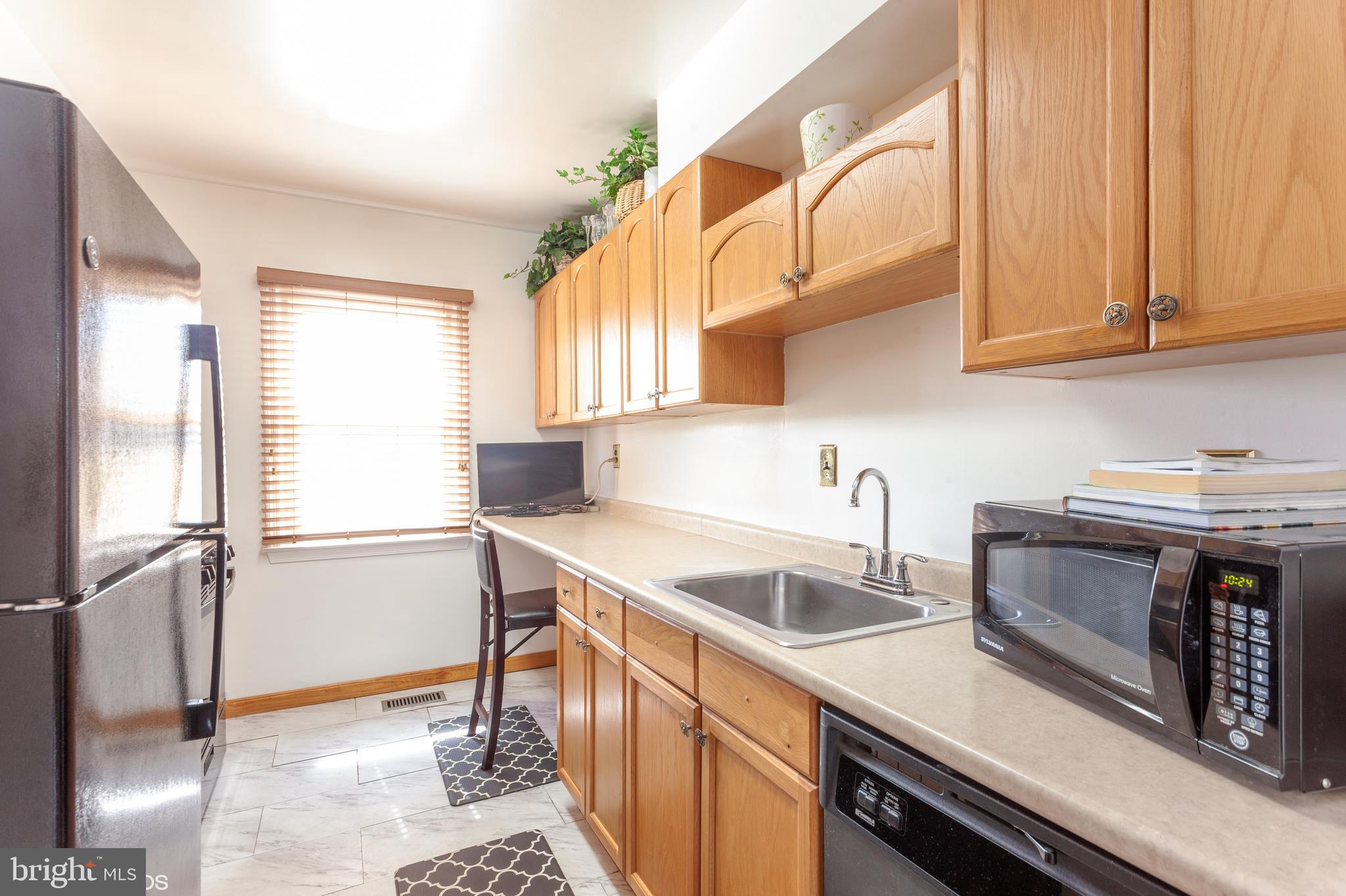 122 Old Enterprise Road, Unit 126 Upper Marlboro, MD 20774 - Photo 12 of 51 Kitchen