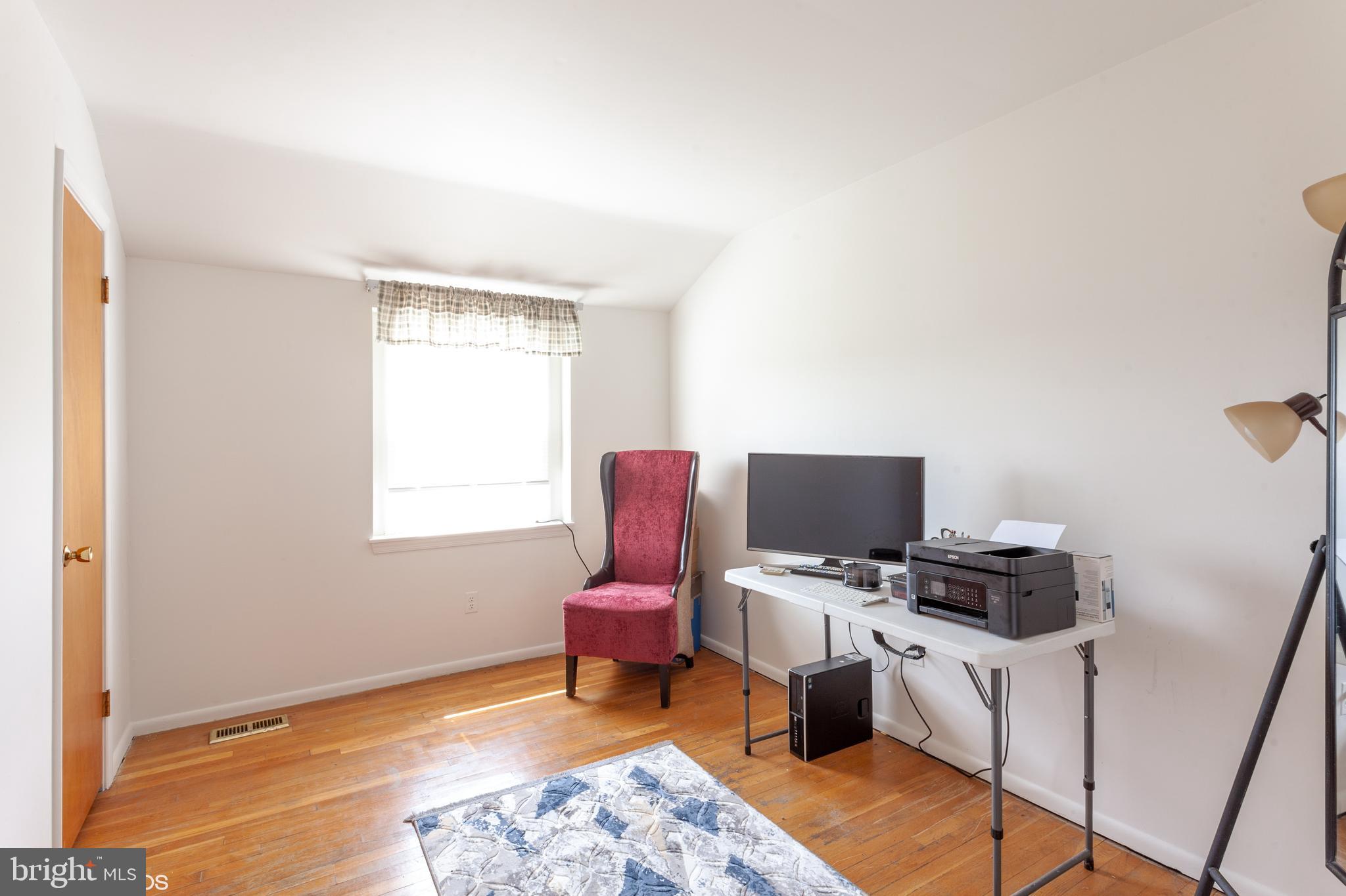 122 Old Enterprise Road, Unit 126 Upper Marlboro, MD 20774 - Photo 30 of 51 Bedroom 2