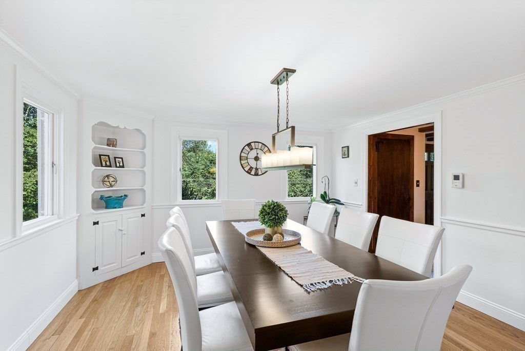 60 Emerson Road Winchester, MA 01890 - Photo 16 of 38 Gallery Image 16