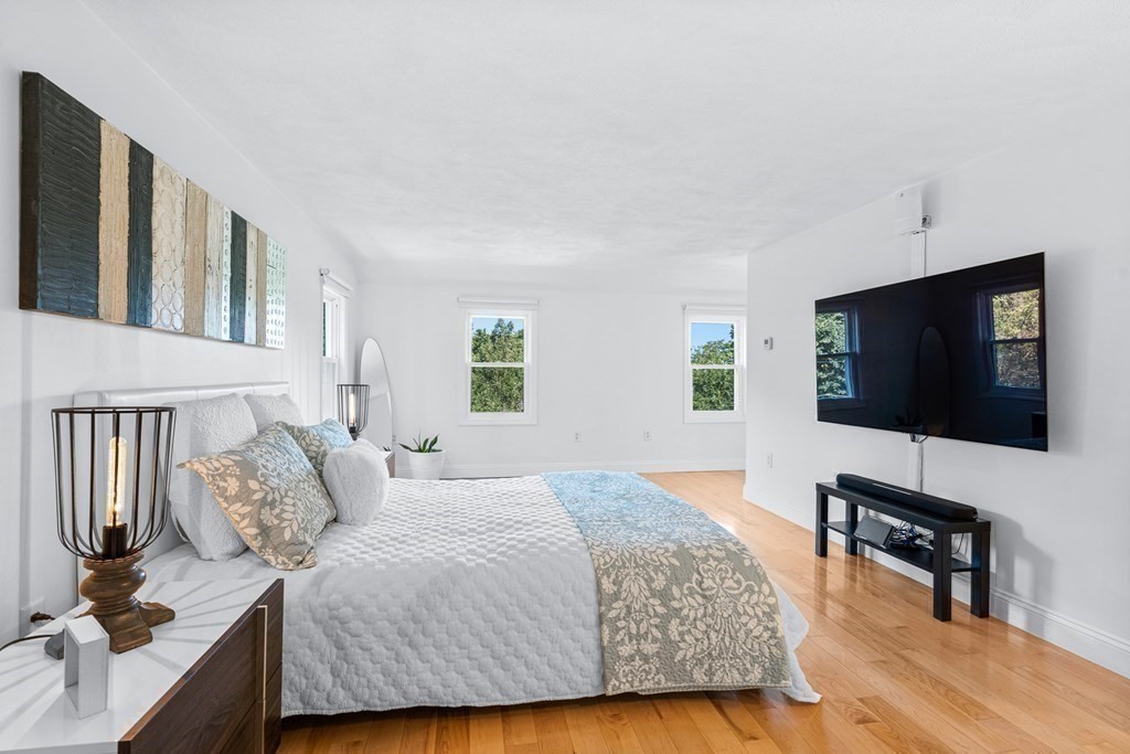 60 Emerson Road Winchester, MA 01890 - Photo 24 of 38 Gallery Image 24