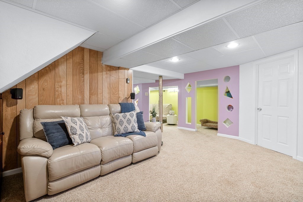 60 Emerson Road Winchester, MA 01890 - Photo 33 of 38 Gallery Image 33