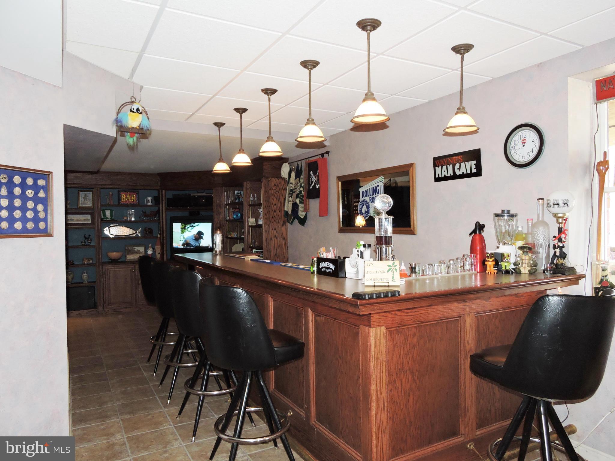 2914 Moores Road Baldwin, MD 21013 - Photo 12 of 27 Have a drink!
