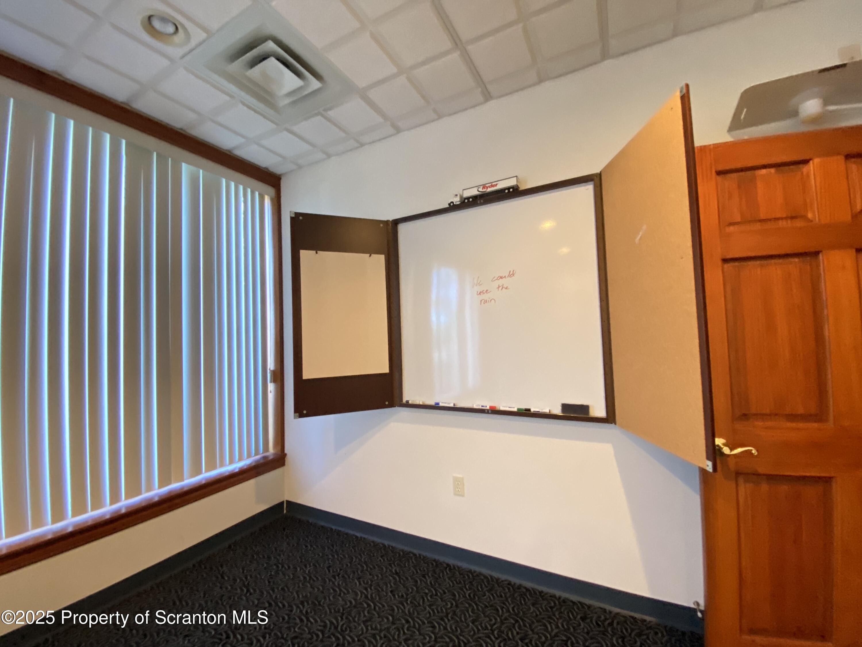 381 North 9th Avenue Scranton, PA 18504 - Photo 29 of 56 IMG_5863