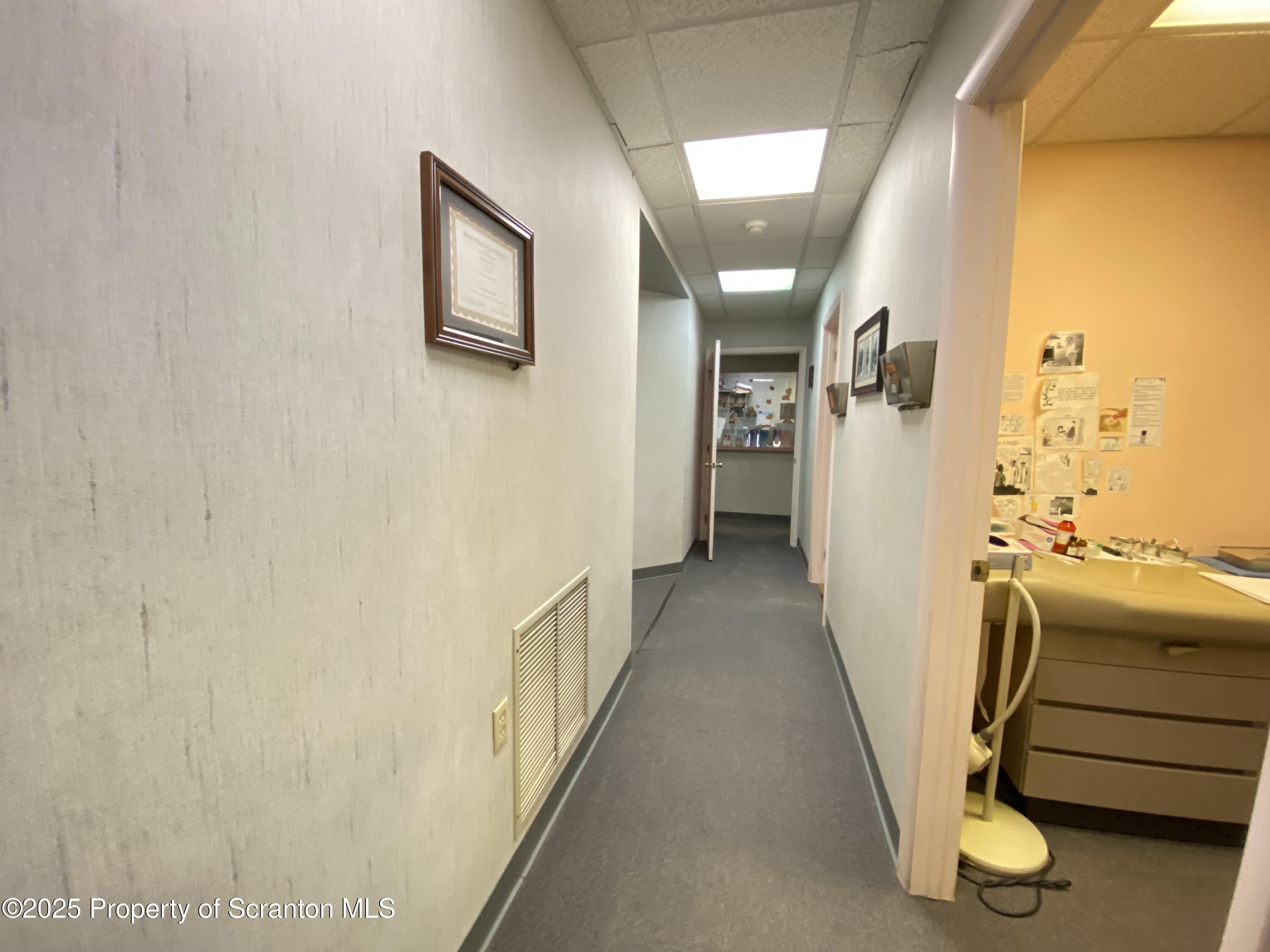381 North 9th Avenue Scranton, PA 18504 - Photo 40 of 56 a view of a hallway with windows