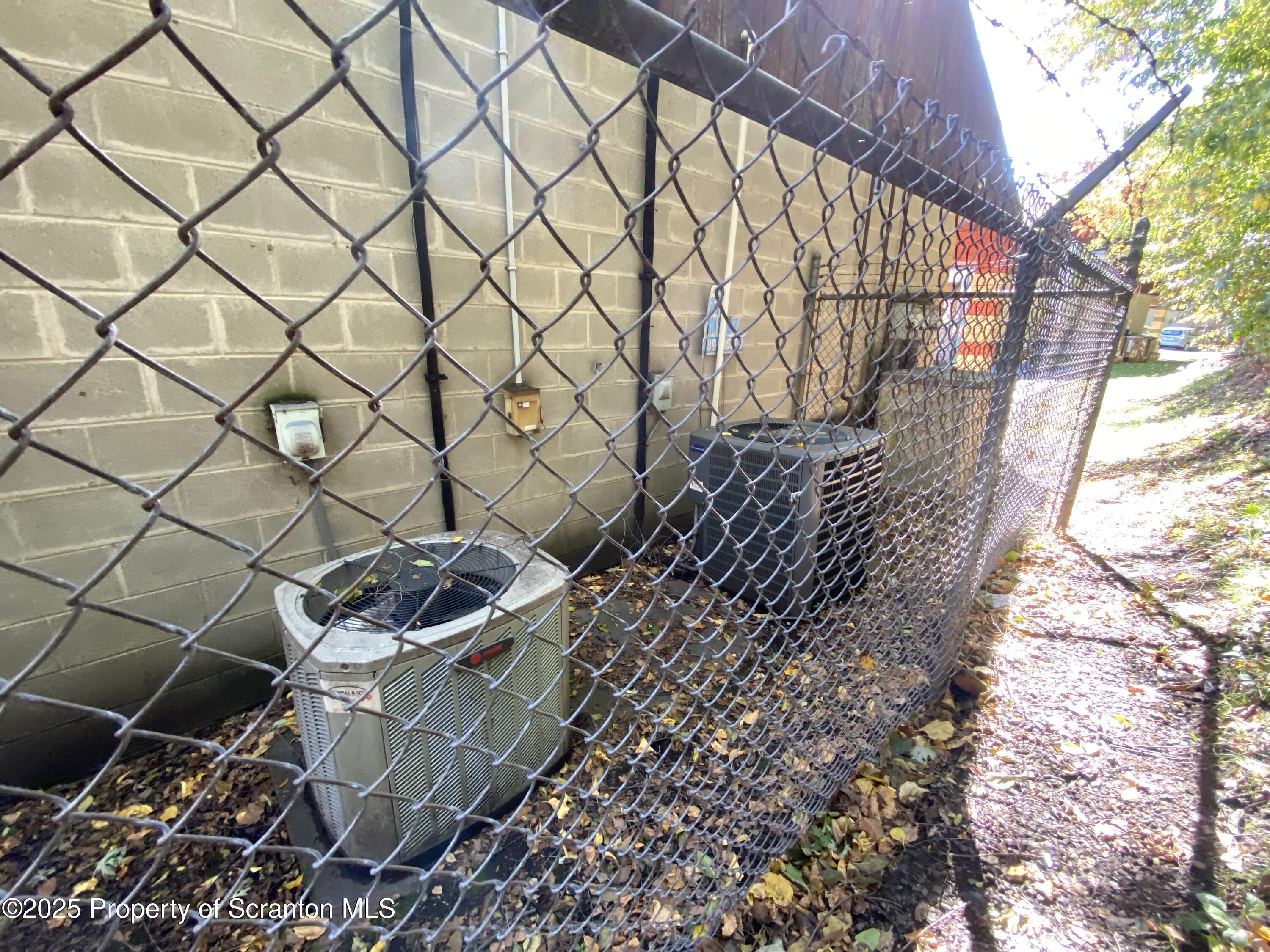 381 North 9th Avenue Scranton, PA 18504 - Photo 50 of 56 IMG_5793