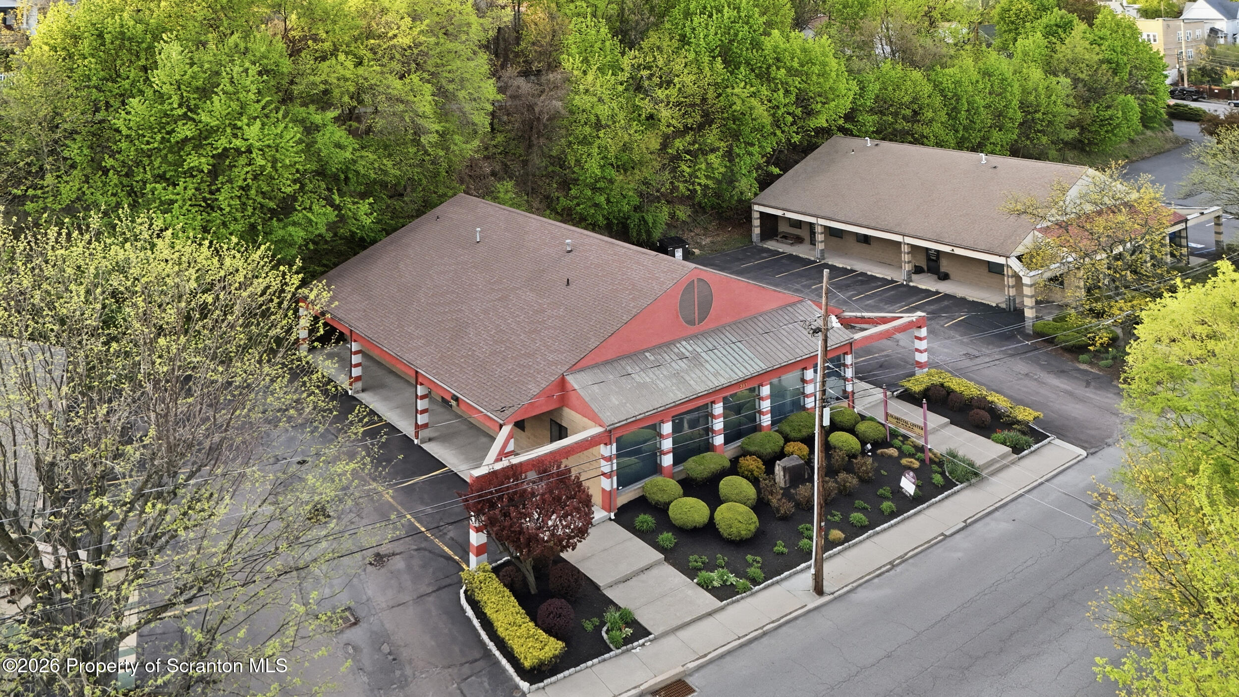 381 North 9th Avenue Scranton, PA 18504 - Photo 52 of 58 an aerial view of a house with a garden