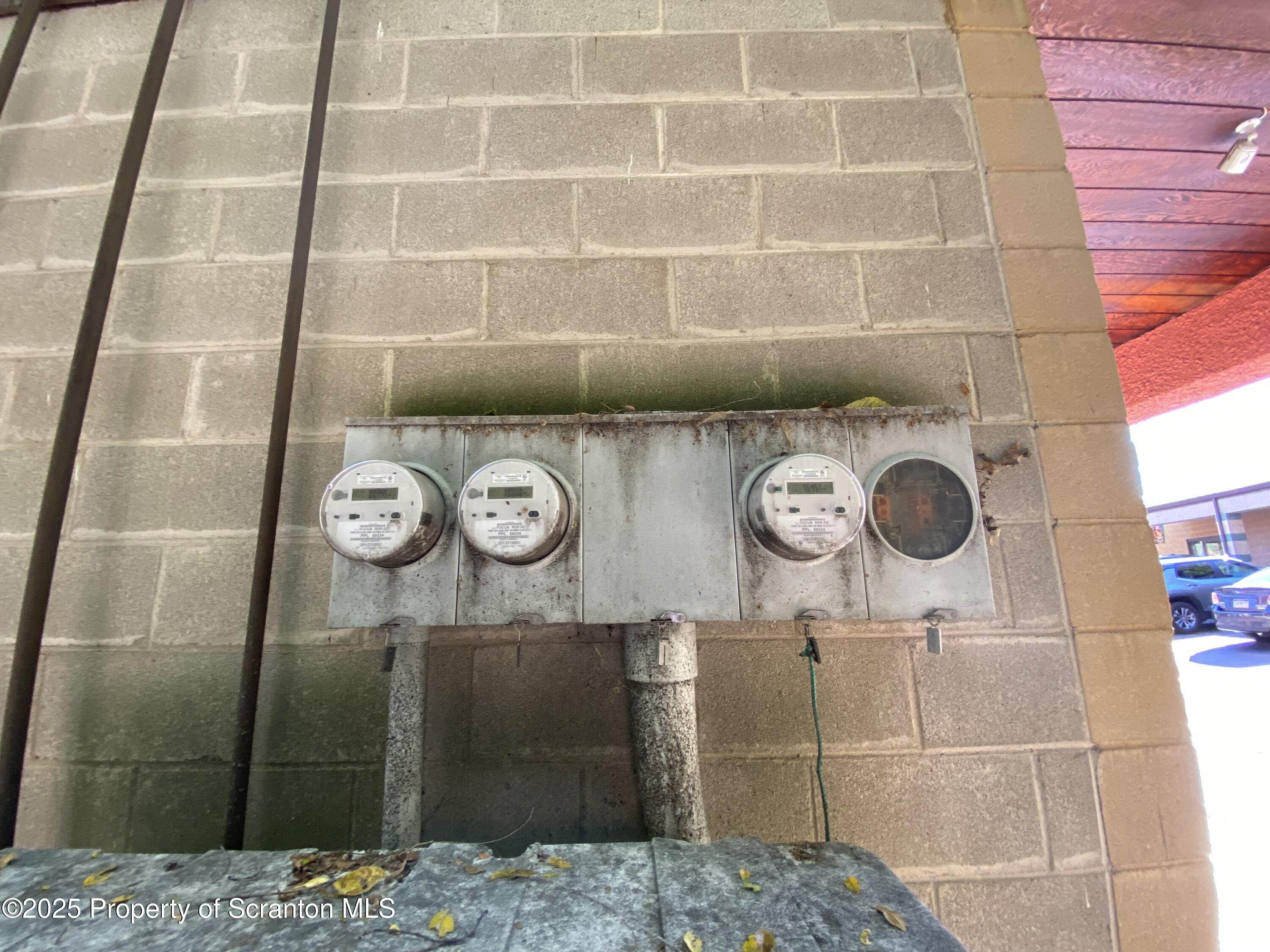 381 North 9th Avenue Scranton, PA 18504 - Photo 52 of 56 IMG_5795