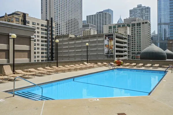 $3,600 | 10 East Ontario Street, Unit 4102, Chicago, IL 60611