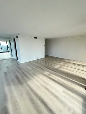 $3,600 | 10 East Ontario Street, Unit 4102, Chicago, IL 60611