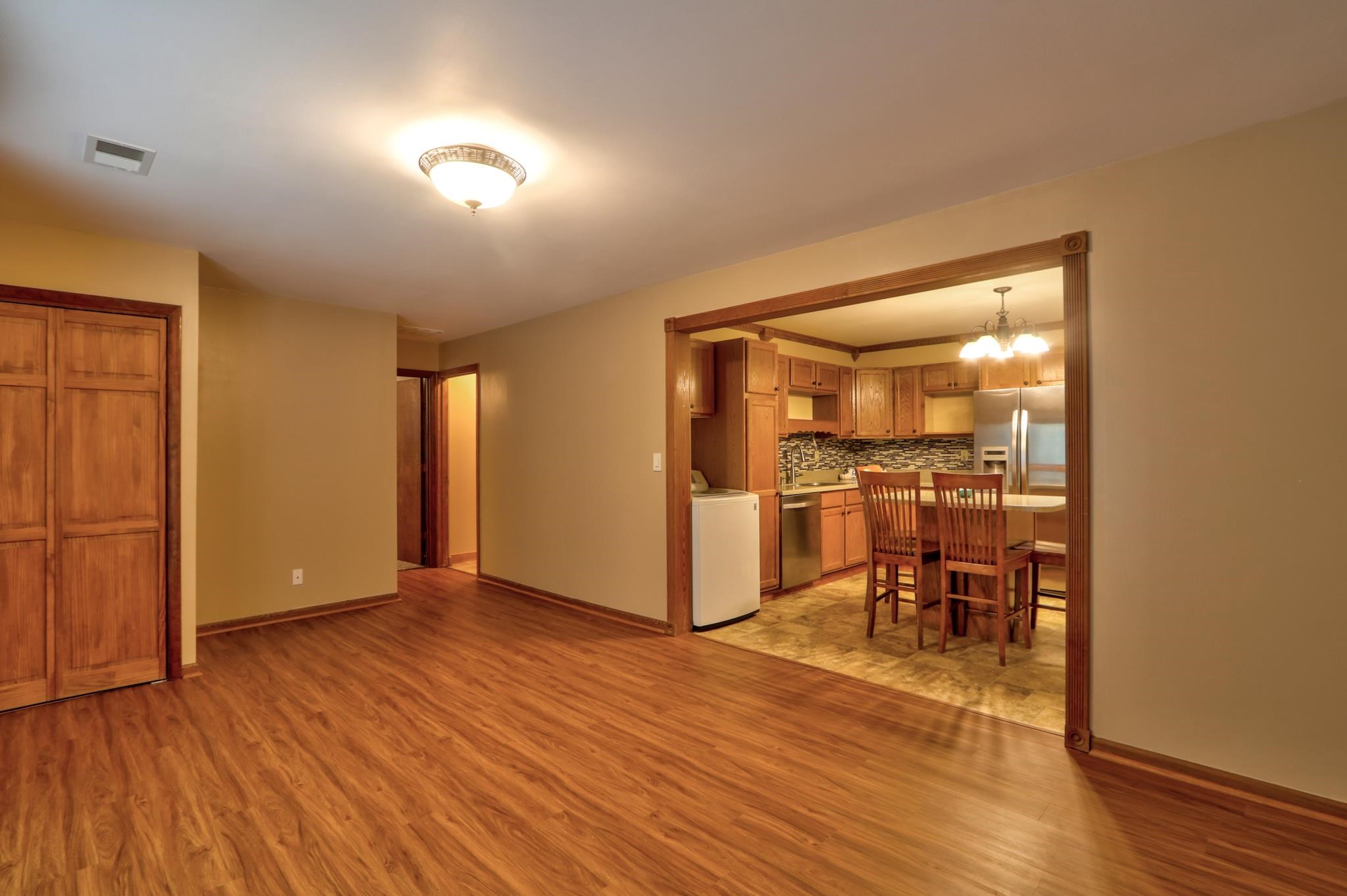 706 Lexington Road Evansville, IN 47710 - Photo 11 of 28
