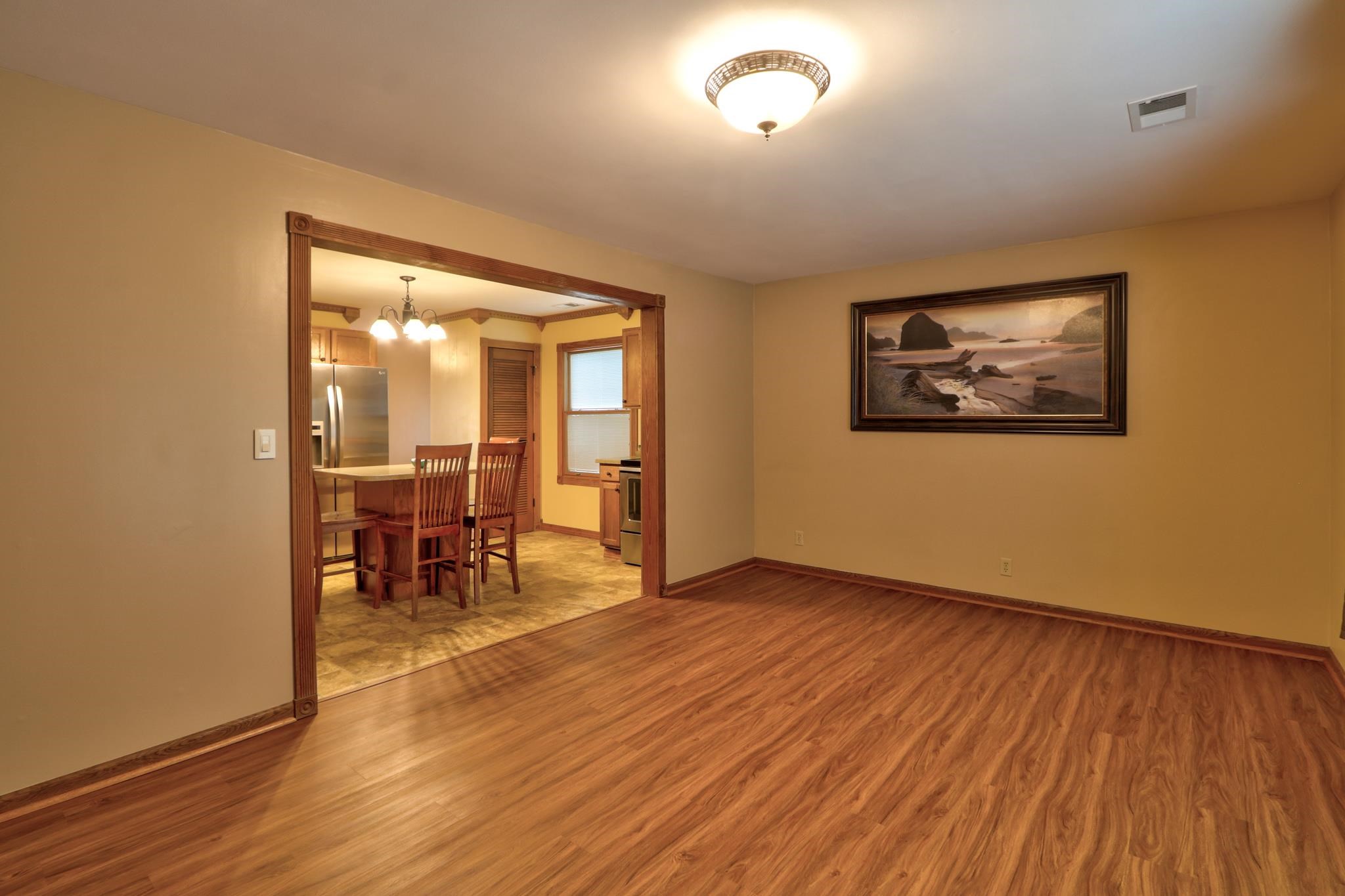 706 Lexington Road Evansville, IN 47710 - Photo 12 of 28
