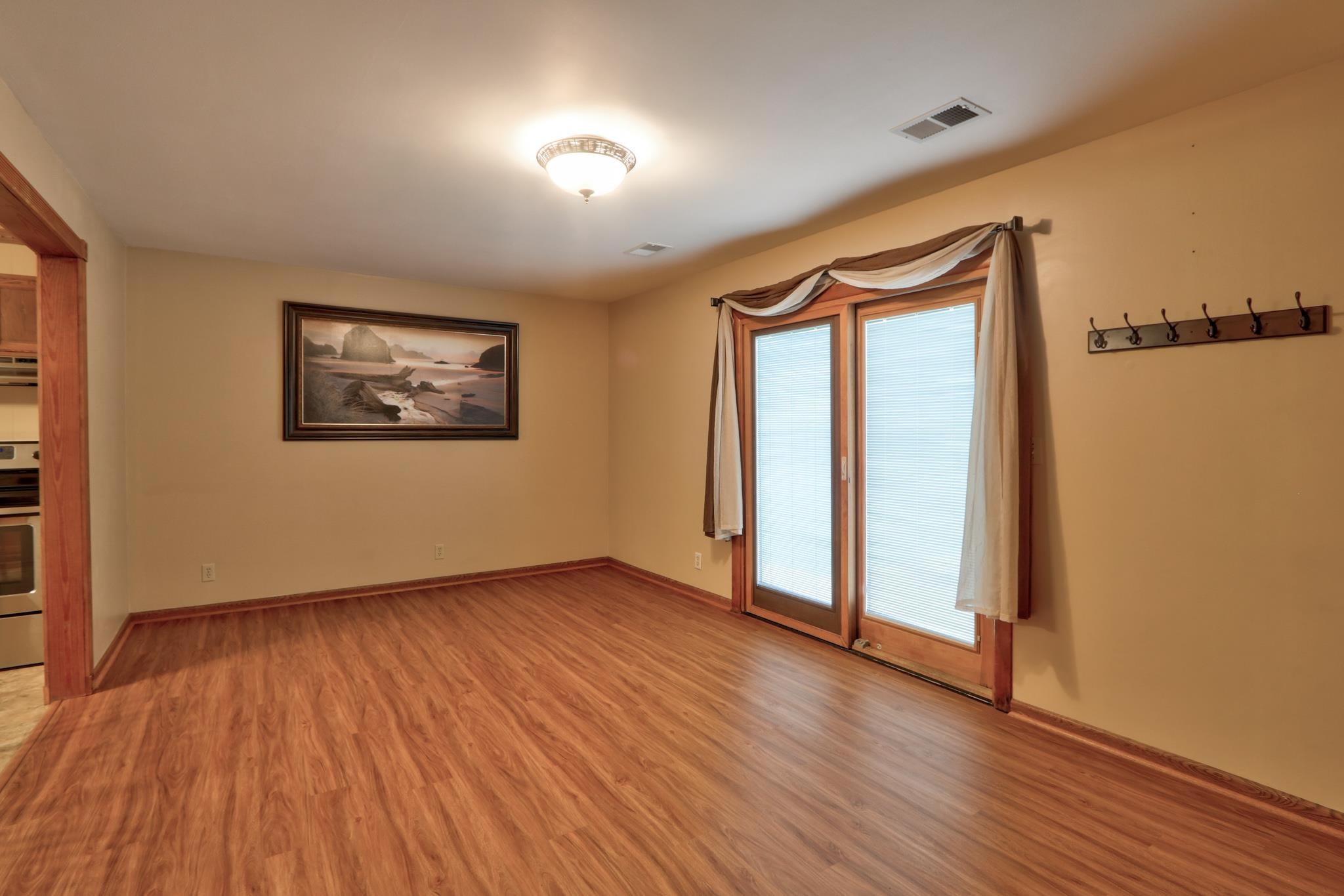 706 Lexington Road Evansville, IN 47710 - Photo 13 of 28