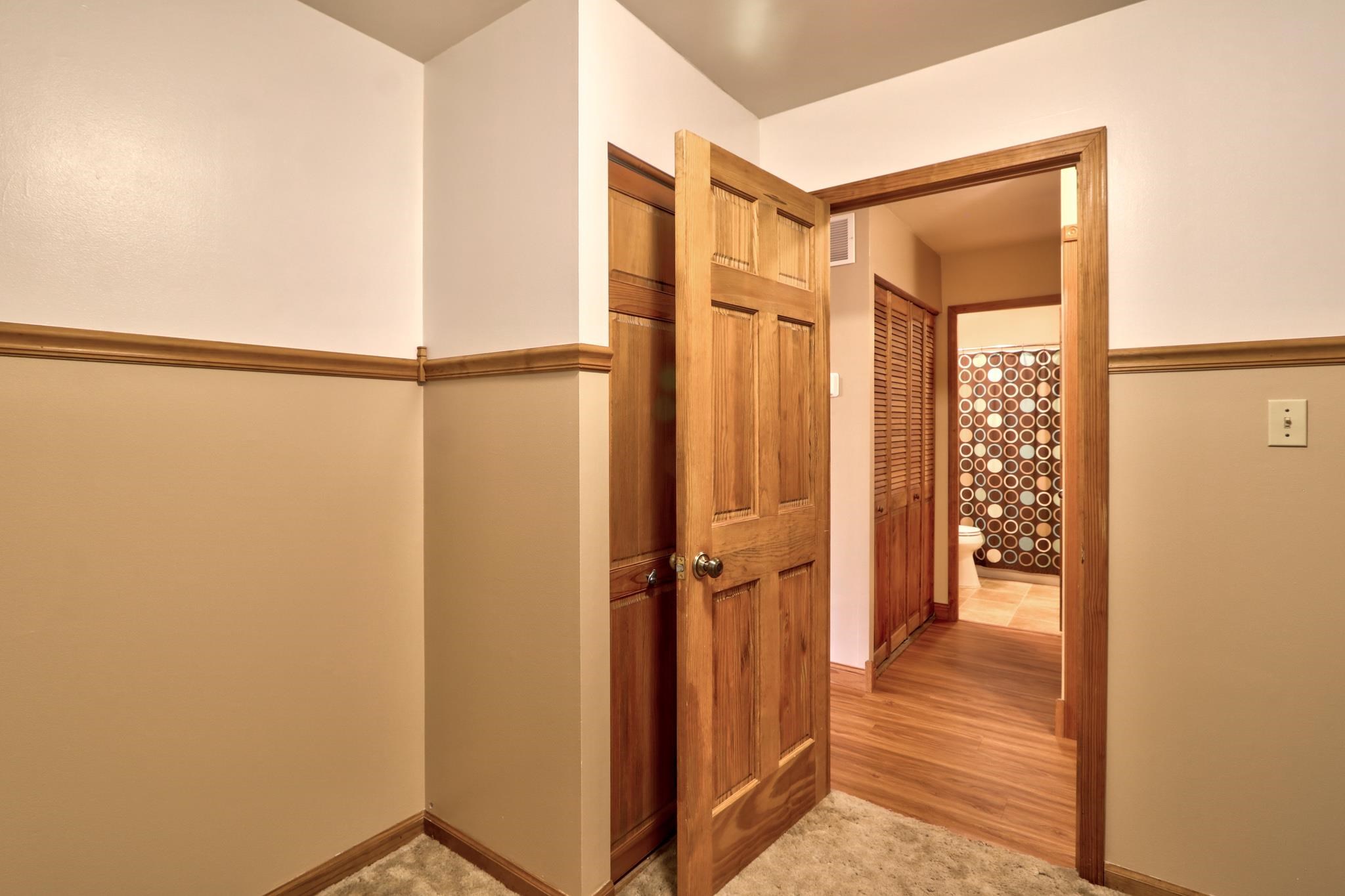 706 Lexington Road Evansville, IN 47710 - Photo 17 of 28