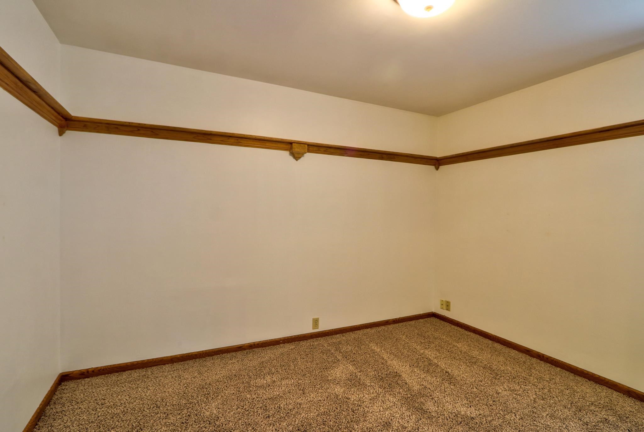 706 Lexington Road Evansville, IN 47710 - Photo 20 of 28