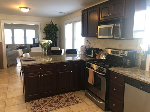 86 Withington Road Newton, MA 02460 - Photo 2 of 10