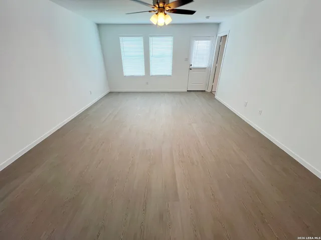 $1,495 | 1543 Tiptop Meadow, New Braunfels, TX 78130