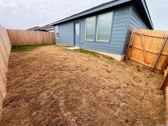 $1,495 | 1543 Tiptop Meadow, New Braunfels, TX 78130