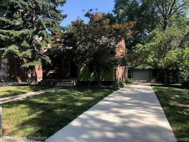 2063 Windemere Road Birmingham, MI 48009 - Photo 1 of 8 8.jpg