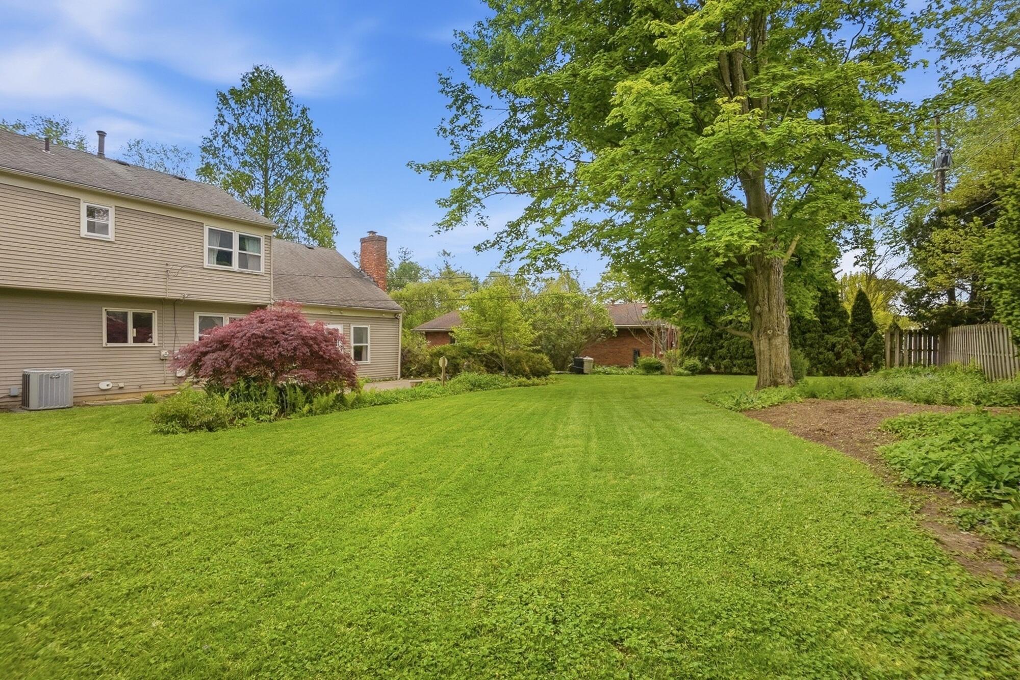6011 Sedgwick Road Columbus, OH 43235 - Photo 49 of 52 062
