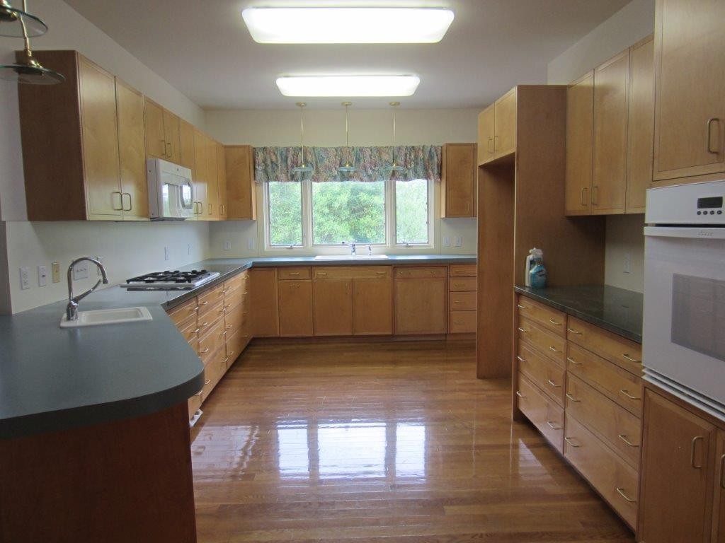 110 Downing Drive Oak Ridge, TN 37830 - Photo 17 of 25 Gallery Image 17