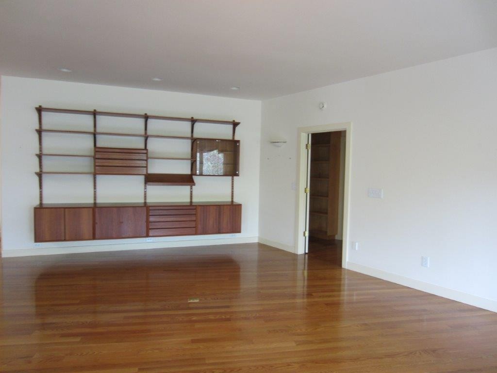 110 Downing Drive Oak Ridge, TN 37830 - Photo 3 of 25 Gallery Image 3